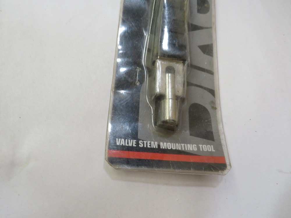 BikeMaster Valve Stem Installation Tool
