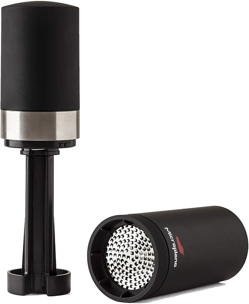 Microplane Chili Mill - Dried Chili Pepper Grinder