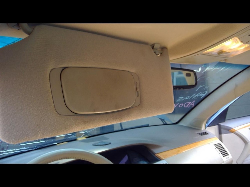 Driver Left Sun Visor Illuminated Fits 05-12 AVALON 1040502