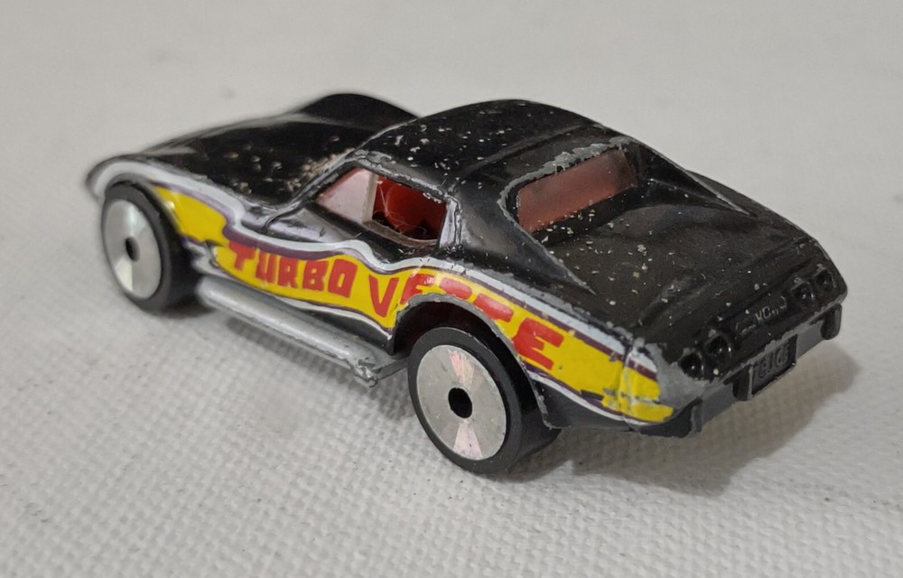 1987 Matchbox No 62 LW-10 Corvette