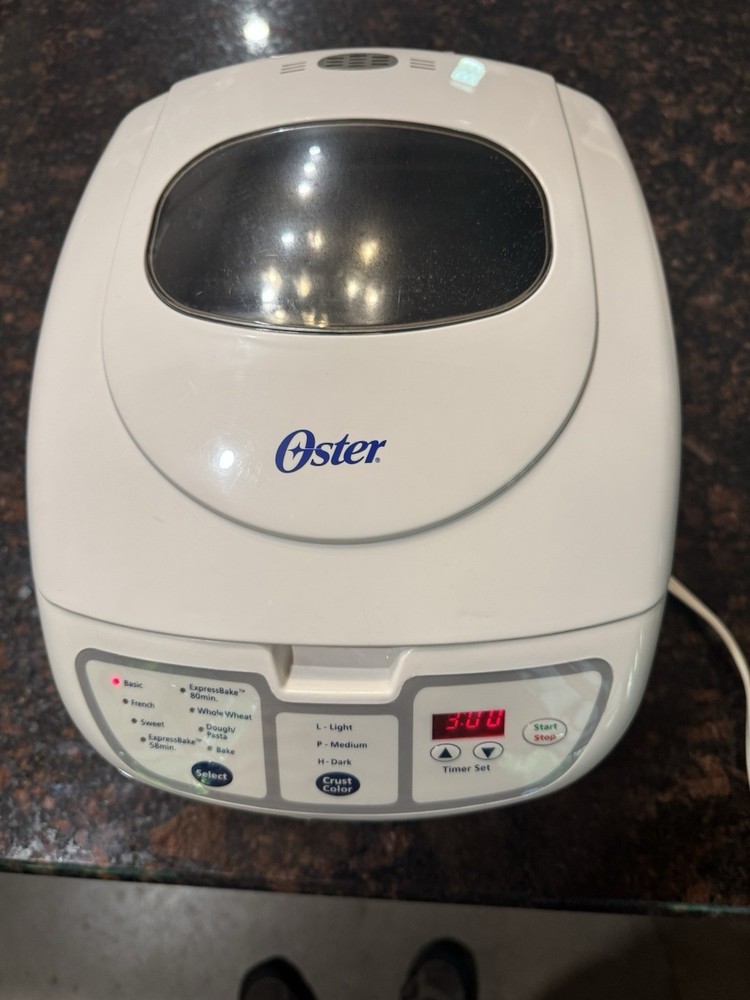 OSTER Expressbake Bread Maker Machine Model 5838 White EUC