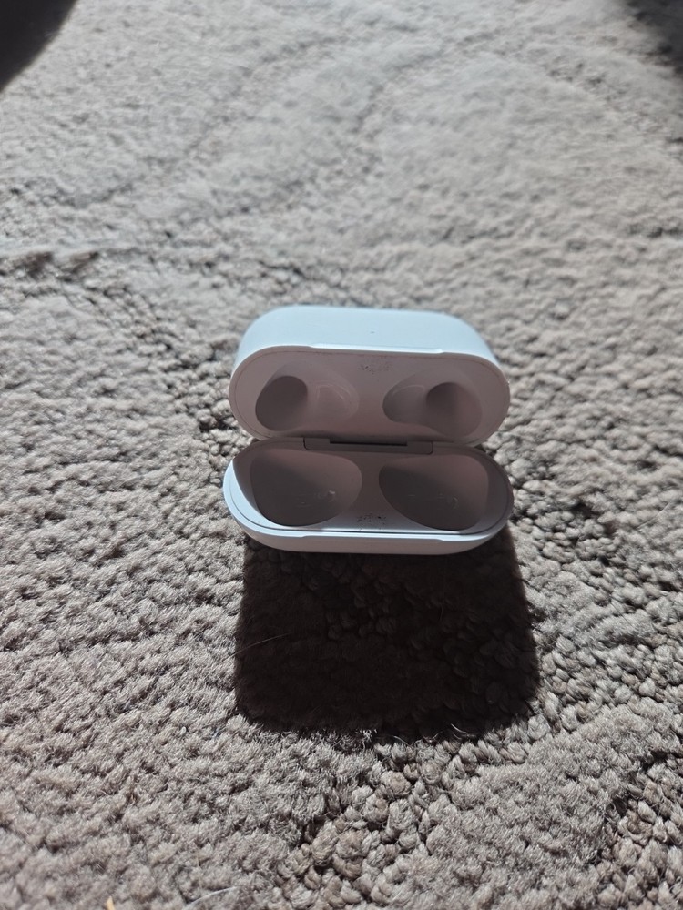 Apple A2897 AirPods Pro Charging Case Case Only