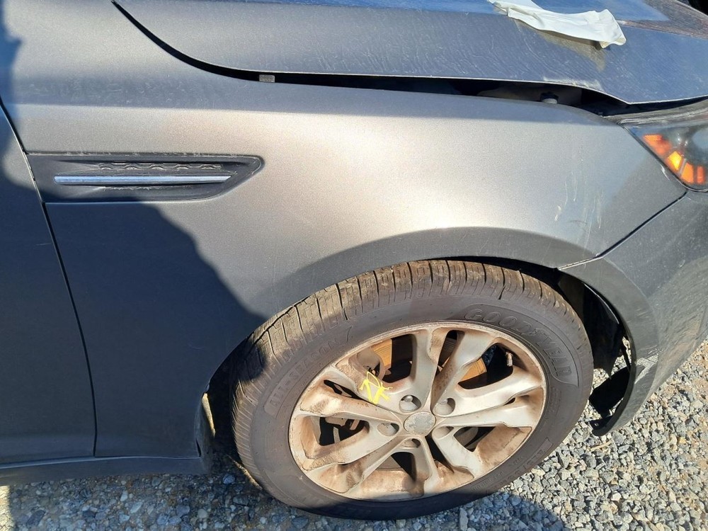 OPTIMAKIA 2012 Glove Box 4773597