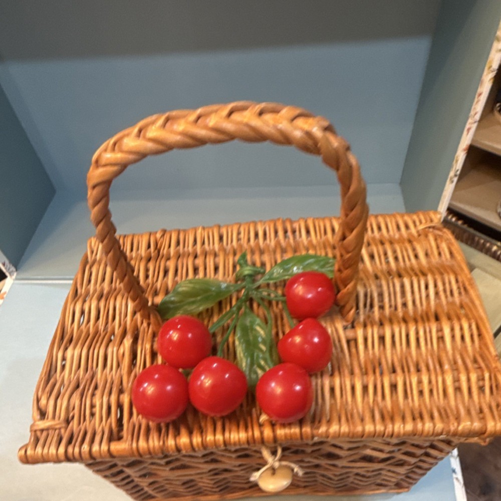 Rectangular Wicker purse Basket Brown Lidded with Handle cherry Décor