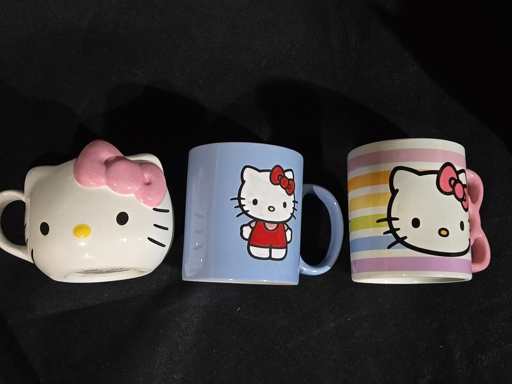 3 Sanrio Hello Kitty Ceramic Mugs