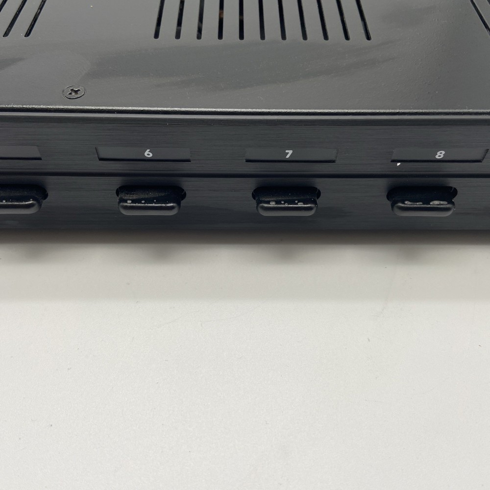 SpeakerCraft S8dc 8 Zone Multi-Room Audio Speaker Selector Switcher - Working