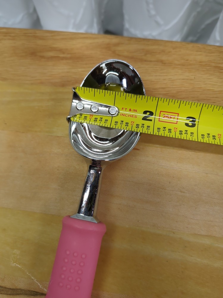 Farberware Ice Cream Scoop Pink Handle 8"