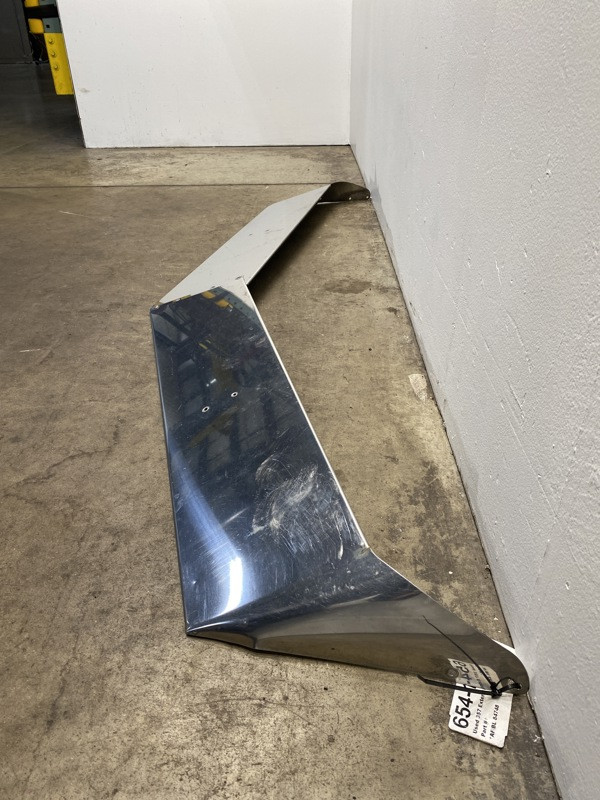 1997 Peterbilt 357 Visor (654-10773)