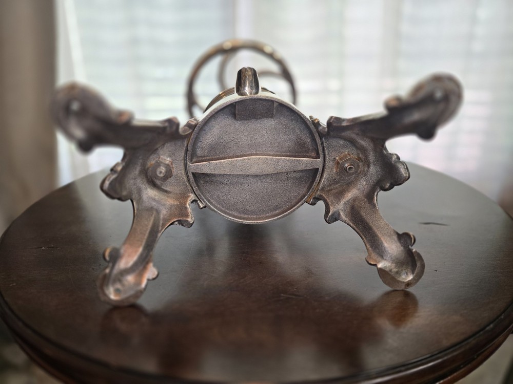 Silver Plated Duck Press Or Canalier