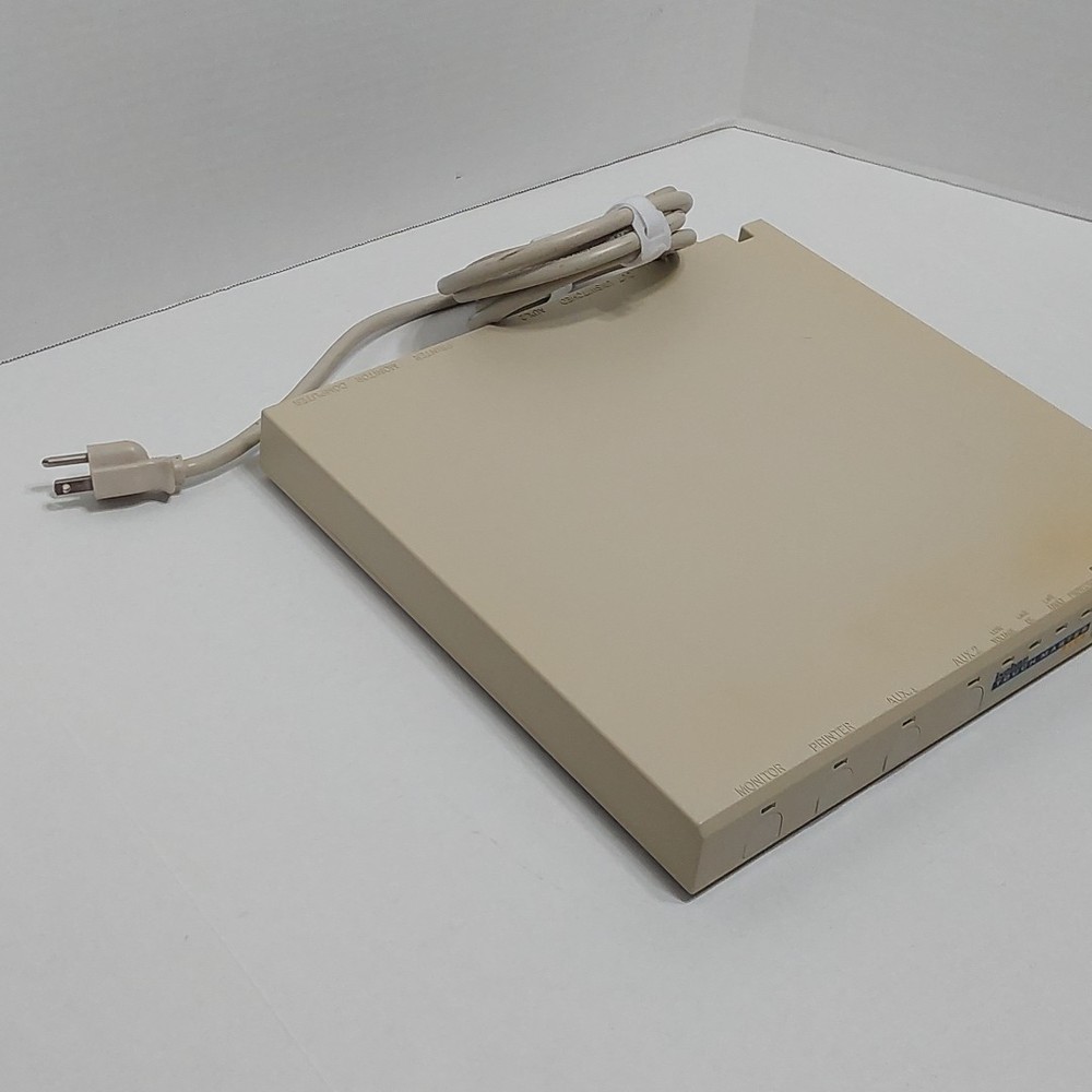 Tripp Lite Isobar Touchmaster Plus Model MT6PLUS Tested Working