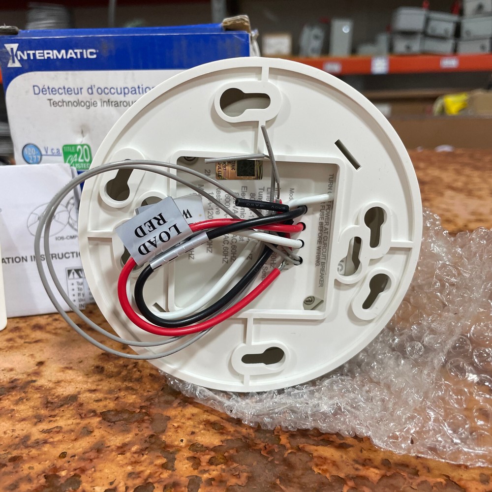 INTERMATIC #IOS-CMP-U / Ceiling Mount Occupancy Sensor - PIR - 1,200 Sq Feet / H