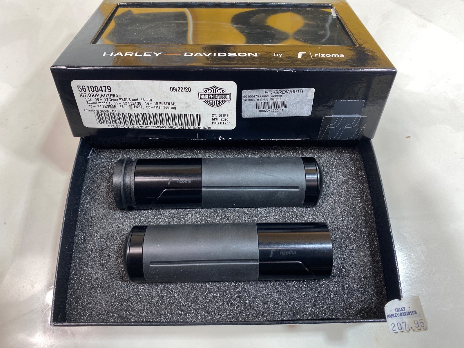 OEM Harley Davidson By Rizoma Hand Grips