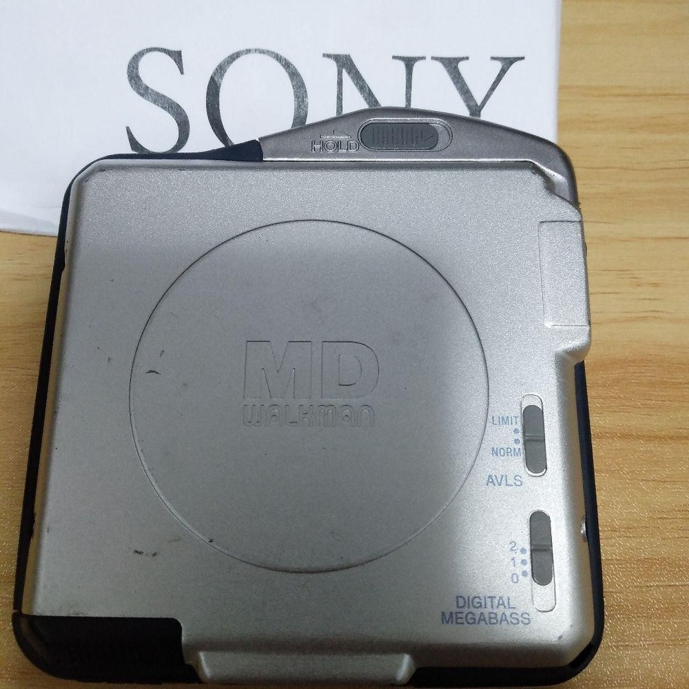 Sony MD Walkman MZ-E44 Gray Main Unit Only