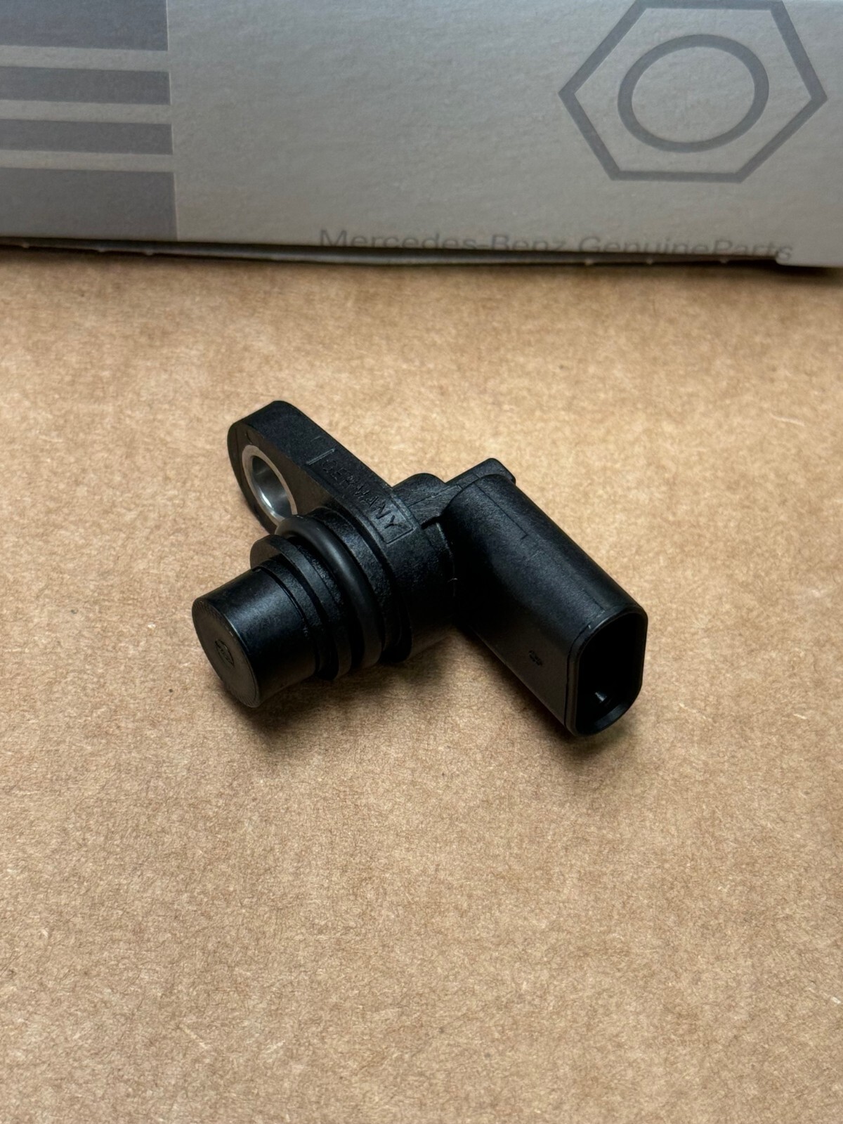 Mercedes-Benz A AMG C CLA E G GLA GLB GLC GLE Genuine Camshaft Position Sensor