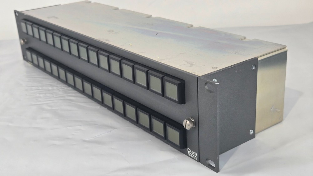 Evertz CP-2032E Intelligent Router Remote Panel, 2RU 32 buttons