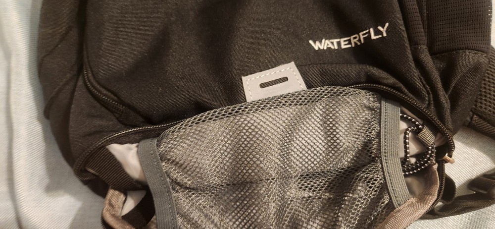 WATERFLY Black Daypack Backpack, Lightweight, Padded Straps, Compartments