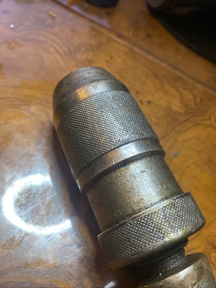 Unknown Keyless Chuck On Jacob’s Chuck A0806 (F14)