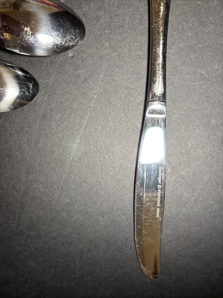 Godinger 18/10 Stainless Flatware Pattern Karina 5 Piece Setting New Display