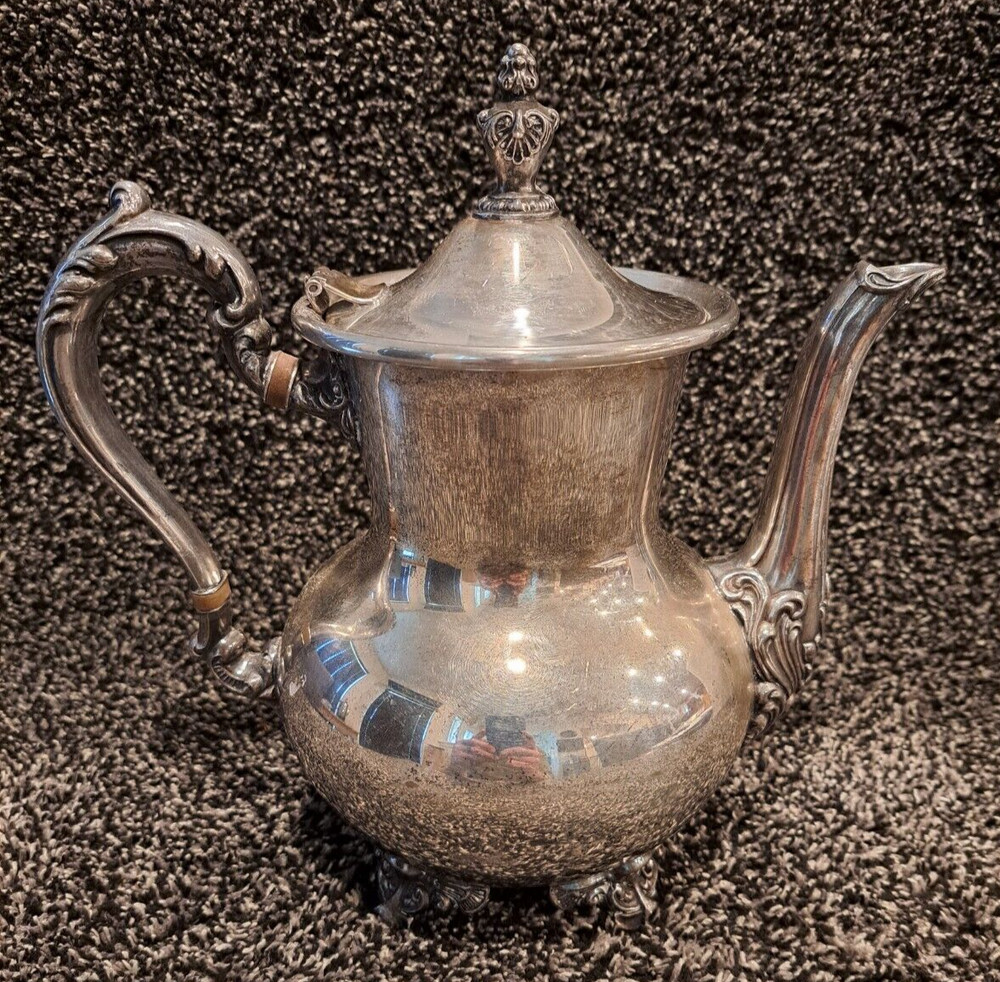TOWLE E.P. TeaPot - Vintage Silver Plate Footed Covered Tea / Coffee Pot, 9.5"