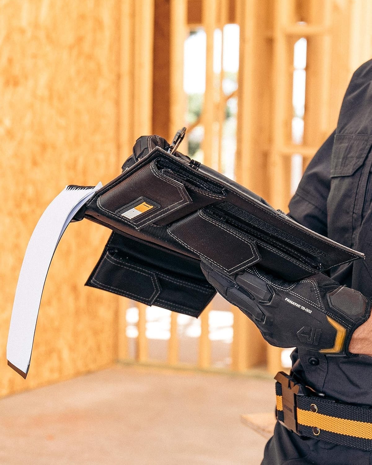 ToughBuilt - Large Tool Belt Pouch, Organizer with Multi-Purpose Storage