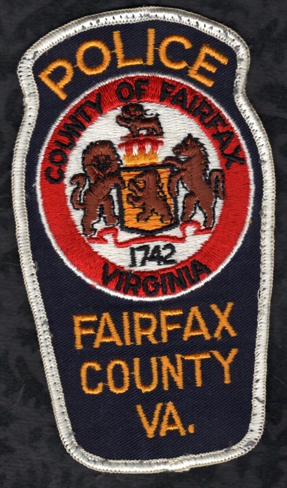 Fairfax County County Virginia Sheriff Shoulder Patch  (B2)