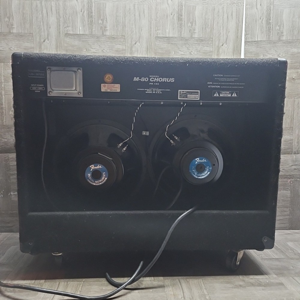 Fender M-80 Chorus Solid State Guitar Amplifier Combo Amp