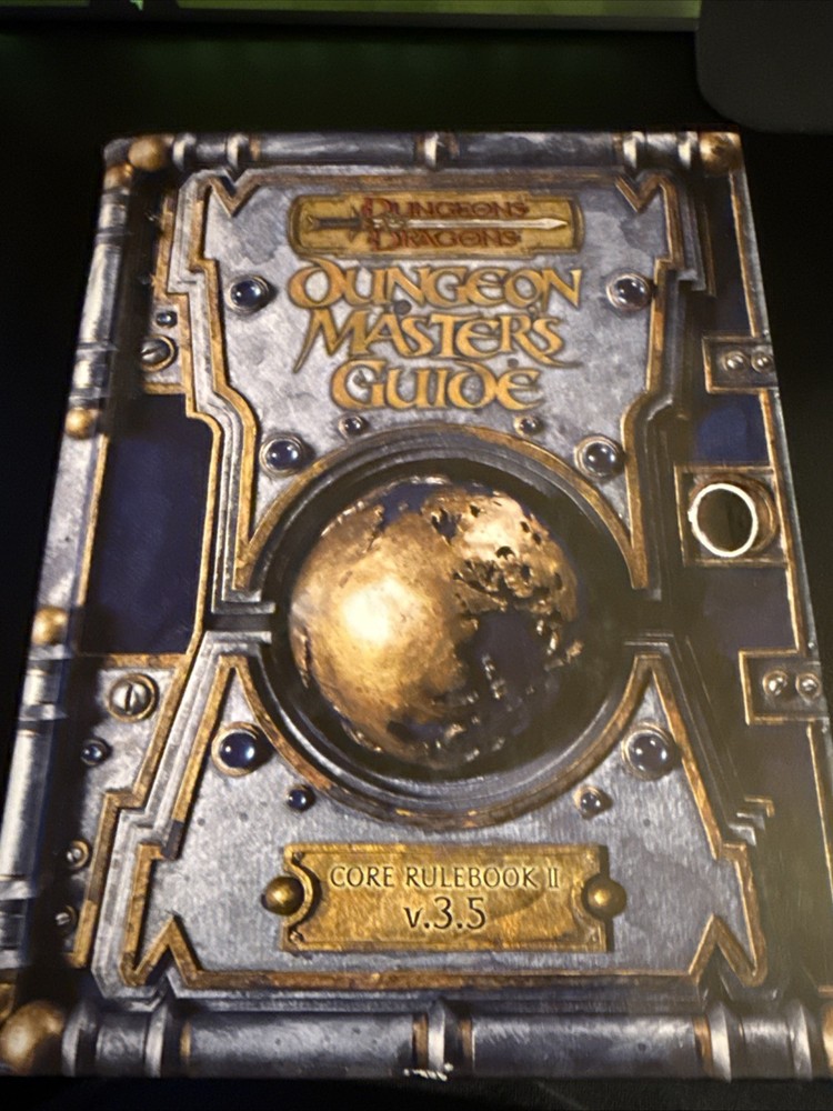 Dungeons and Dragons TSR Advanced Dungeon Master's Guide First Printing 2003
