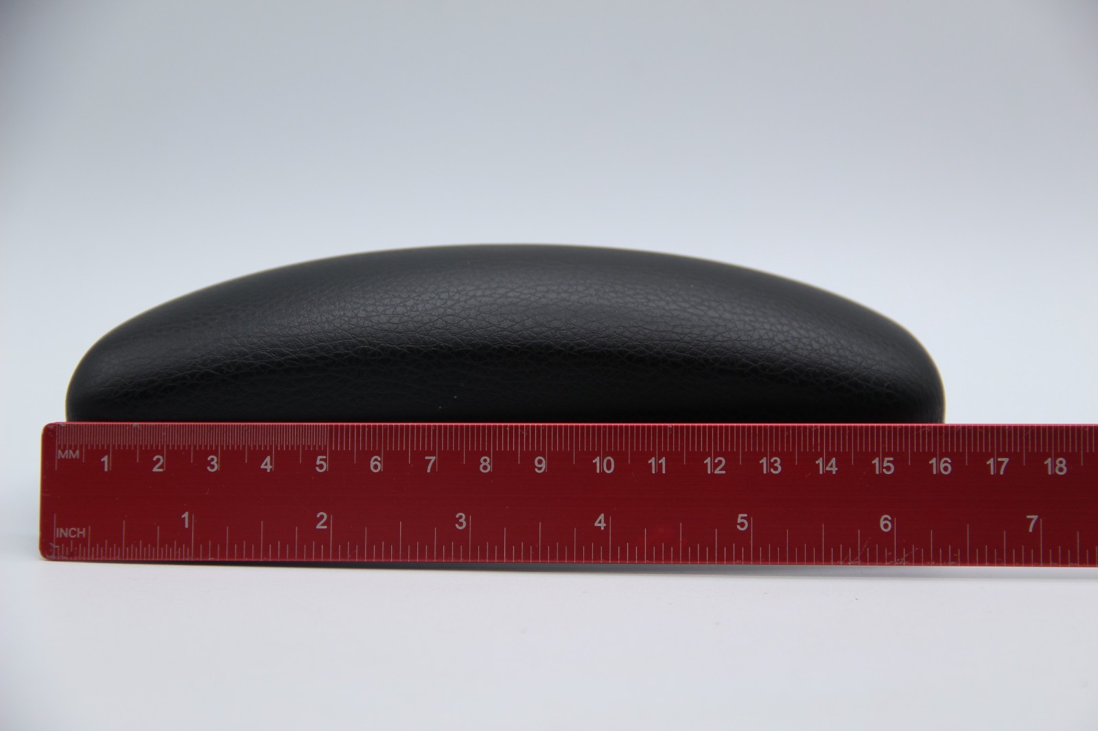 NEW OAKLEY BLACK MEDIUM AUTHENTIC EYEGLASSES SUNGLASSES CASE ONLY