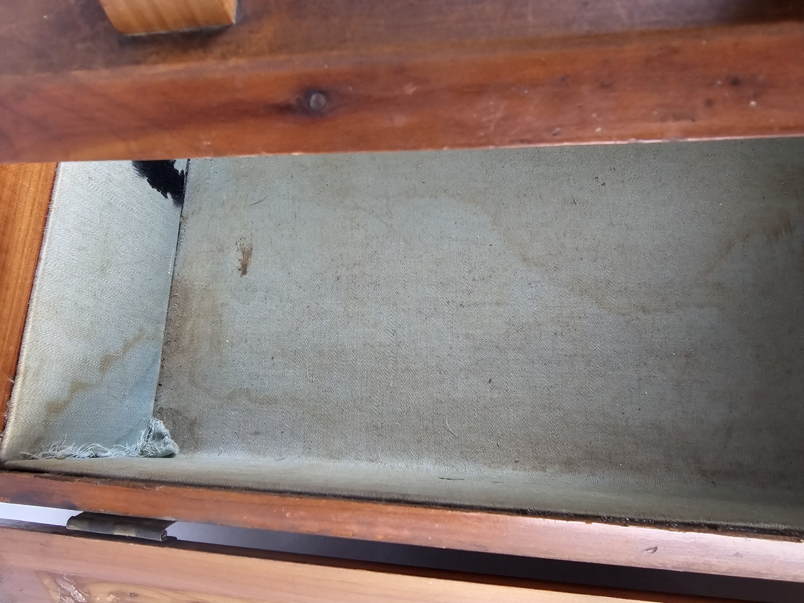 Vintage Wooden Sewing Jewelry Keepsake Box w Handle Floral Decal Craft Storage