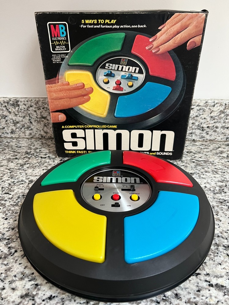 1984 Simon Electronic Game With Box Milton Bradley Complete Working