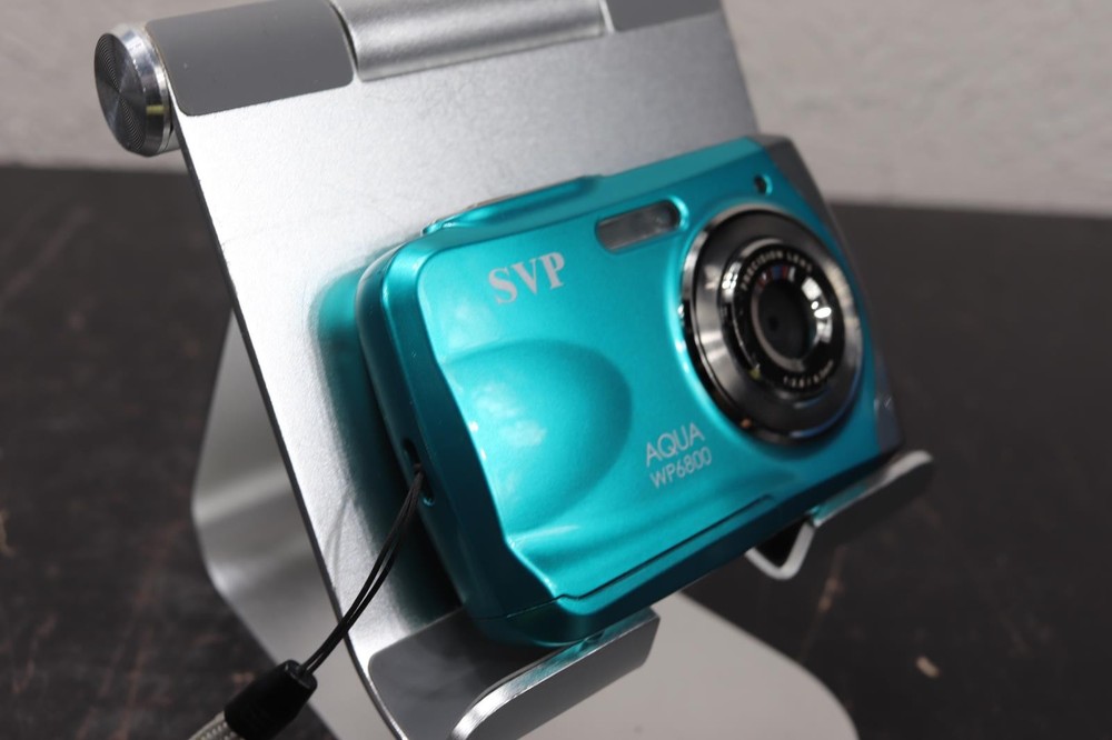 SVP Aqua WP6800 Blue Waterproof Digital Camera Working