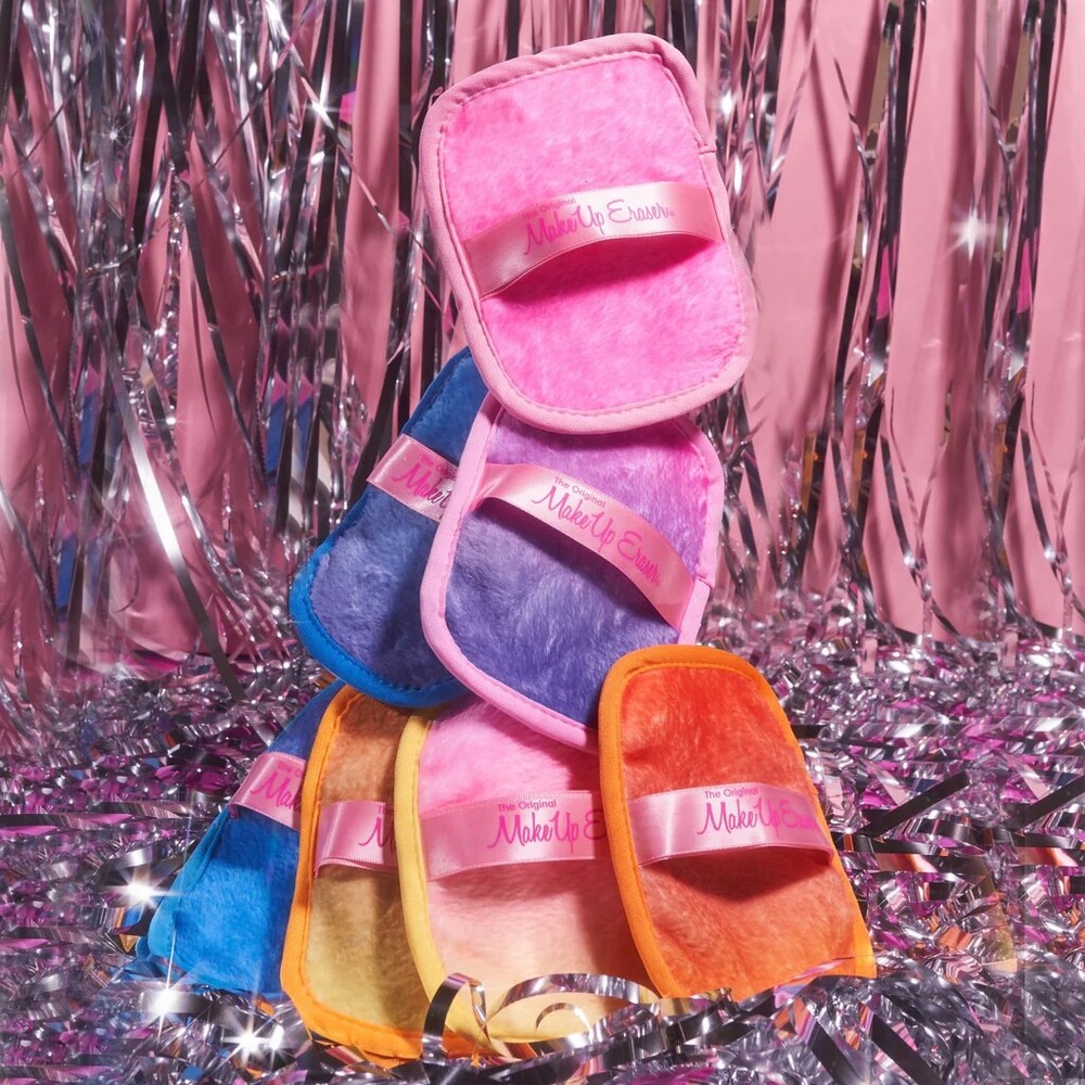 Makeup Eraser Festivities 7-Day Set