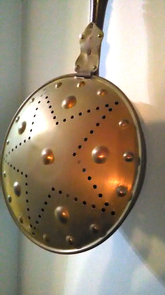 Antique brass bed warmer 19th c. decorated turned maple handle