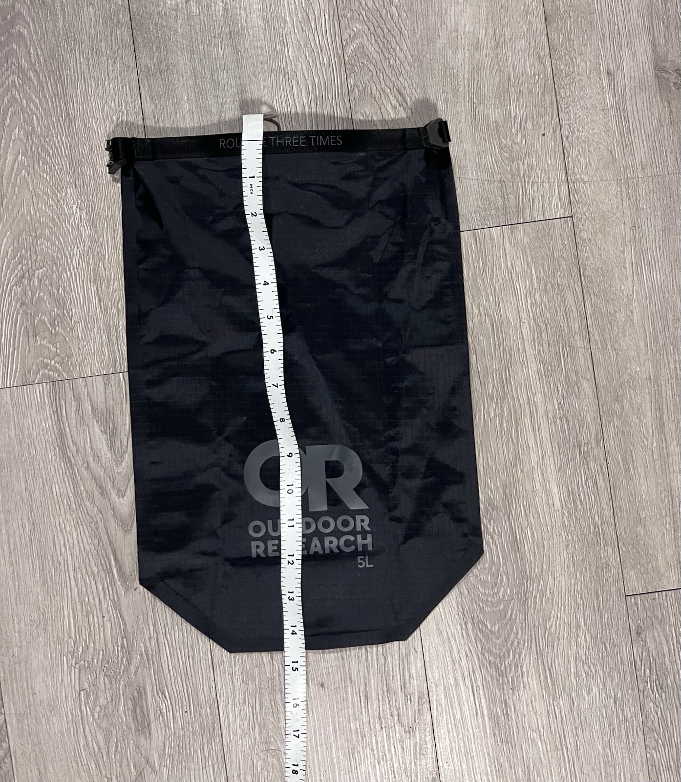 Outdoor Research Carry out Dry Bag 5 L Black