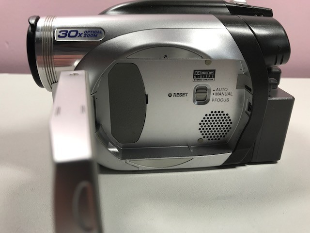 Panasonic VDR-D100 Camcorder - Silver