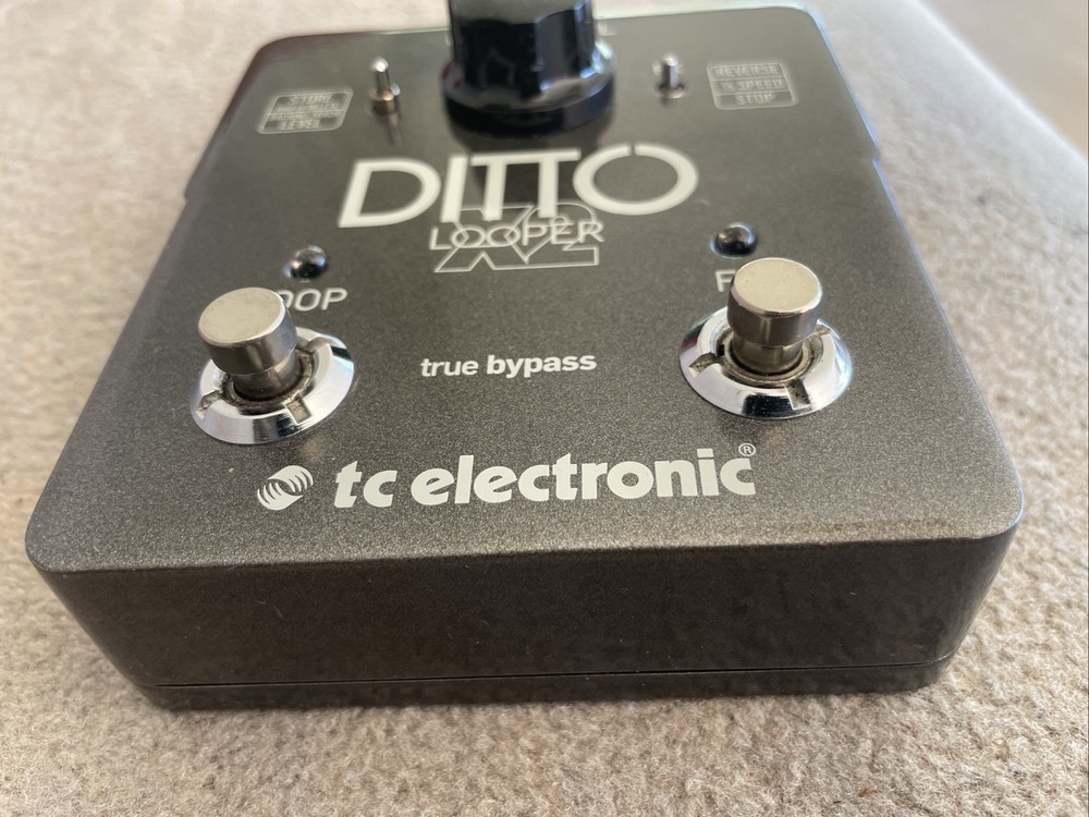 TC Electronics Ditto x2 Looper Effects Pedal Phrase Sampler