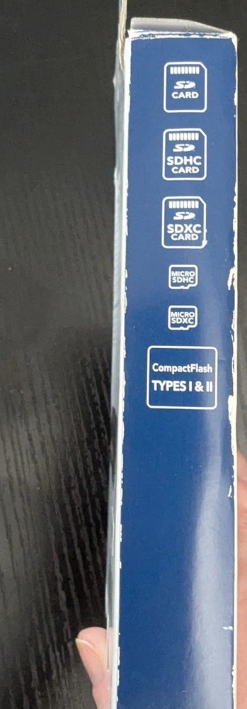 Insignia USB 2.0 All In One Memory Card Reader