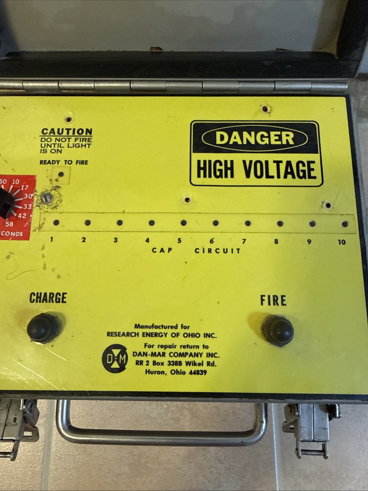 REO BM75- 10z Electric Blasting Machine