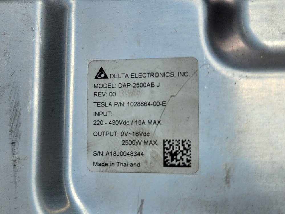 ✅ 2012-2020 OEM Tesla Model S DC-DC Converter Module Unit DELTA 2.5kW