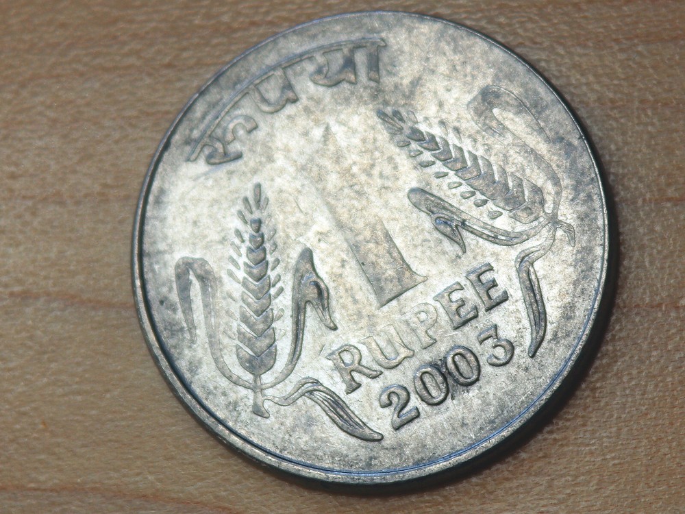 2003 India 1 Rupee Calcutta Mint