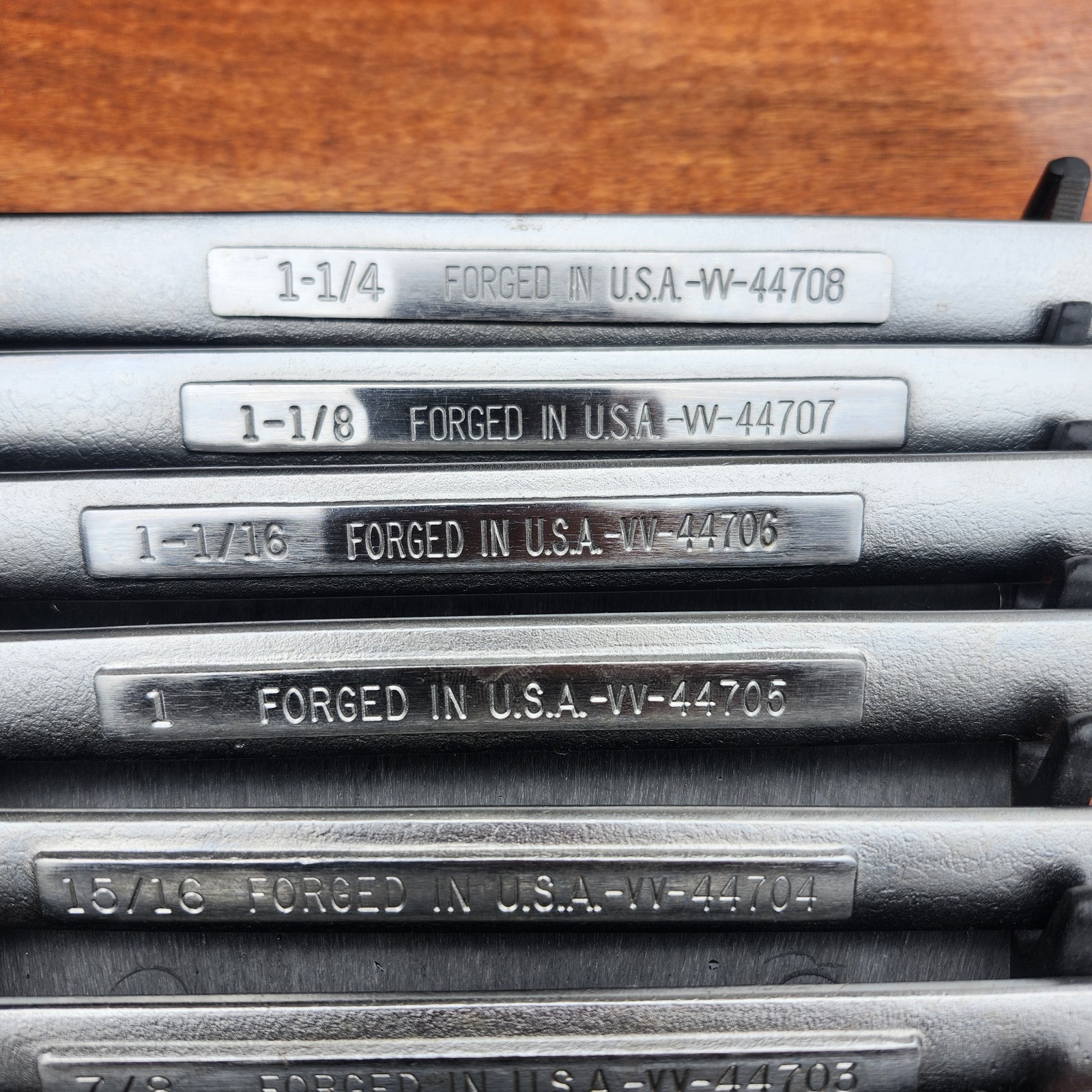 Craftsman SAE Combination Wrench Set USA 12 Pt 1/4" -1- 1/4" 17 Tools All VV Ser