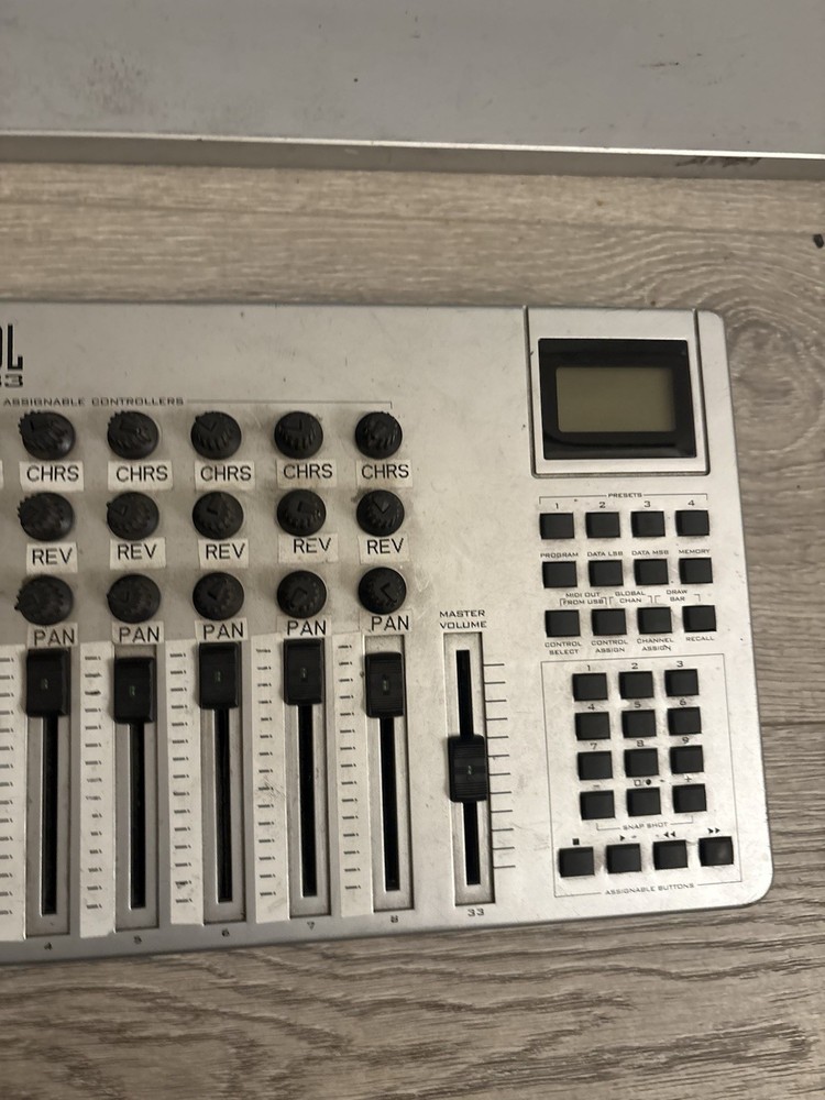 Evolution UC-33 USB MIDI Controller – Fully Working – No Power Supply