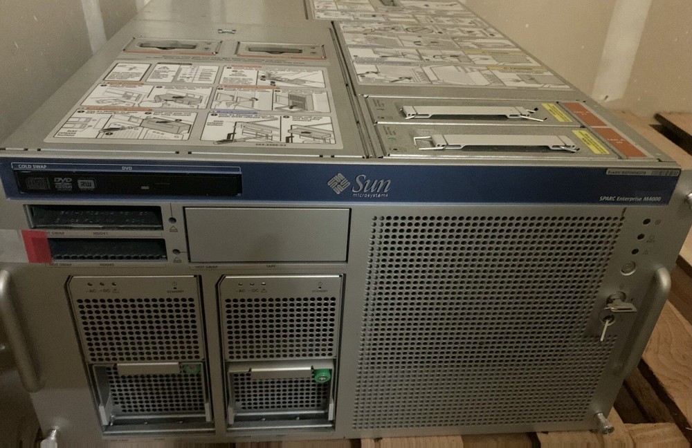 Sun Micro System M4000 Base Enterprise Server