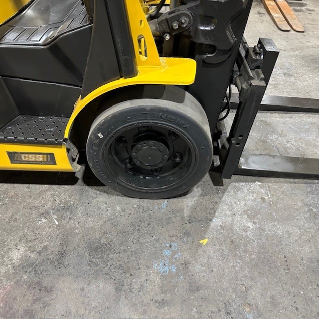 2019 Yale GLC060VX 6000lb Used Forklift Sideshift Triple Mast 5371 Hours