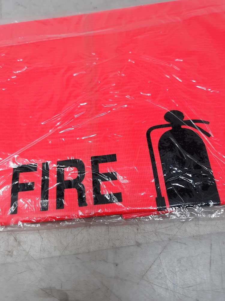 Steiner Fire Extinguisher Cover – Fits 15–30 lb Extinguishers – High Visibility