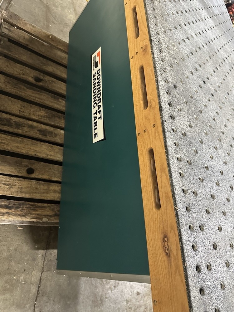 NICE Dynabrade 64700 Down Draft Sanding Table 36”x72” Single Phase 110v