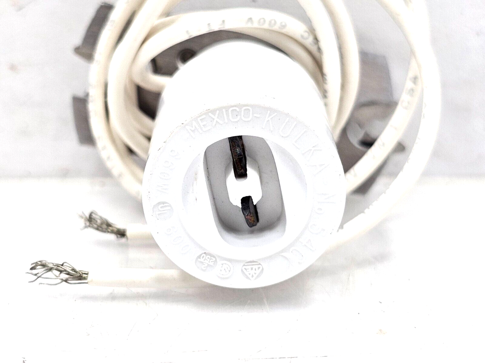 FX4010 PAULUHN LAMP HOLDER