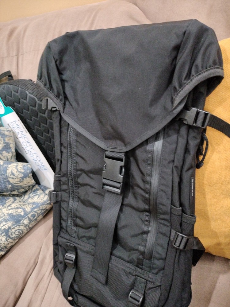 Brand New Croxx Rambler Backpack + FREEBIES