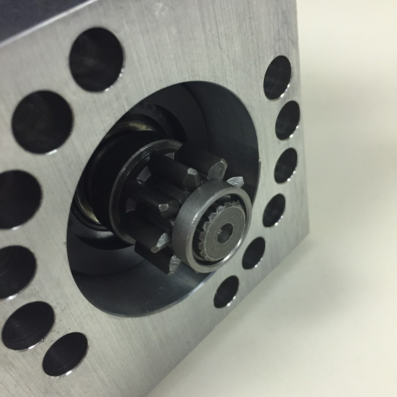 PONTIAC OLDSMOBILE HIGH TORQUE MINI STARTER 350,400,455 1.2KW PAINTED BLACK