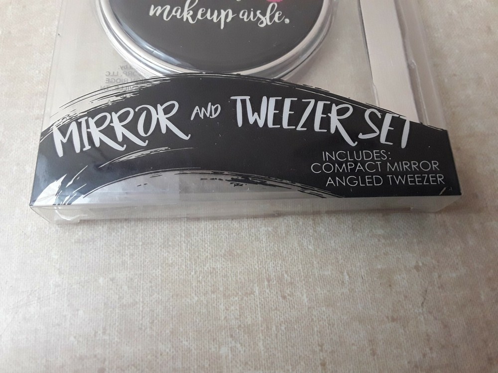 Mirror And Tweezers Set